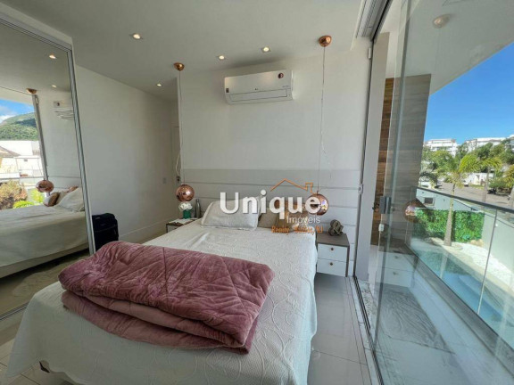 Imagem Casa com 3 Quartos à Venda, 382 m² em Recreio Dos Bandeirantes - Rio De Janeiro