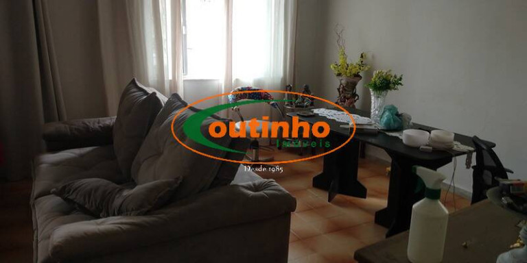 Imagem Apartamento com 4 Quartos à Venda, 240 m² em Tijuca - Rio De Janeiro