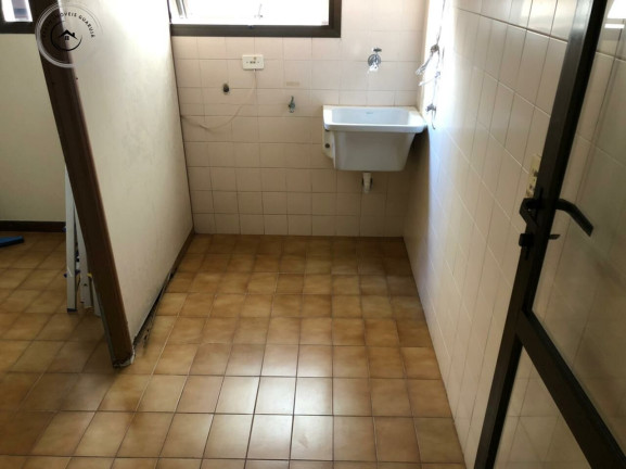 Imagem Apartamento com 3 Quartos para Alugar ou Temporada, 98 m² em Pitangueiras - Guarujá Imagem Apartamento com 3 Quartos para Alugar ou Temporada, 98 m² em Pitangueiras - Guarujá