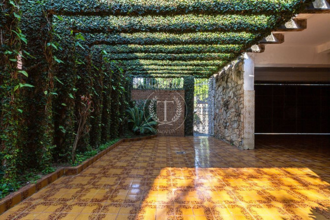 Imagem Casa com 3 Quartos à Venda, 352 m² em Vila Inah - São Paulo