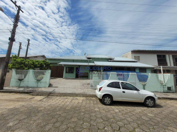 Imagem Casa com 5 Quartos à Venda, 170 m² em Centro - Penha