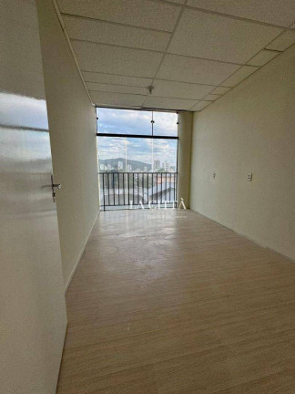Imagem Sala Comercial para Alugar, 600 m² em Dom Bosco - Itajaí Imagem Sala Comercial para Alugar, 600 m² em Dom Bosco - Itajaí