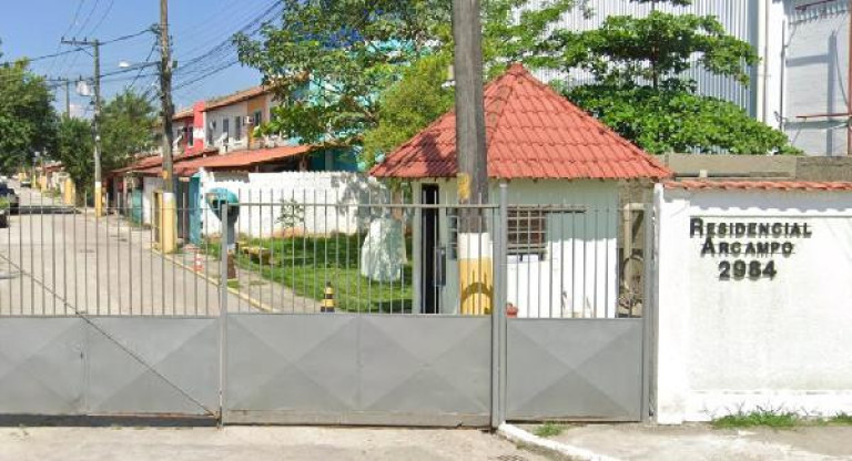 Casa com 2 Quartos à Venda, 51 m² em Duque De Caxias