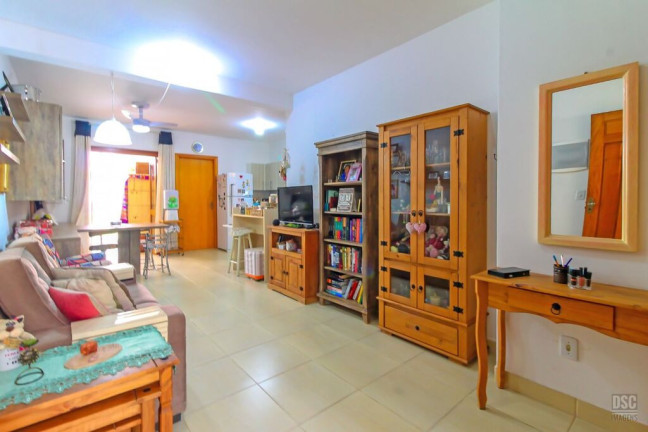 Imagem Casa com 2 Quartos à Venda, 64 m² em Hípica - Porto Alegre