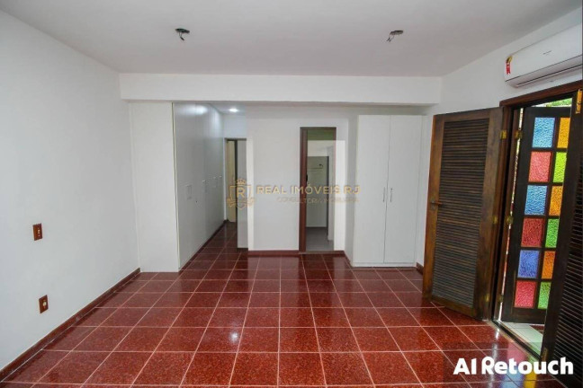 Imagem Casa com 2 Quartos à Venda, 200 m² em Santa Teresa - Rio De Janeiro Imagem Casa com 2 Quartos à Venda, 200 m² em Santa Teresa - Rio De Janeiro