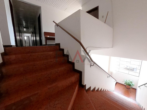 Imagem Apartamento com 21 Quartos à Venda, 644 m² em Centro - Guarapuava