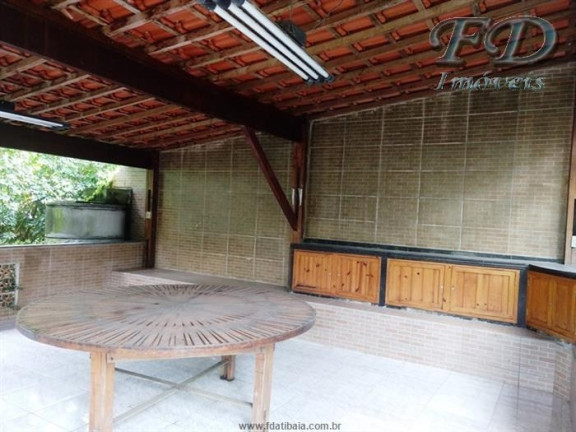 Imagem Chácara com 5 Quartos à Venda, 2.050 m² em Terra Preta (terra Preta) - Mairiporã