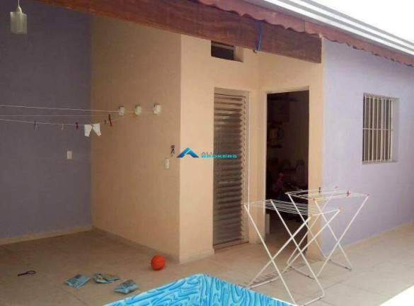 Imagem Casa com 3 Quartos à Venda, 224 m² em Horto Santo Antonio - Jundiaí Imagem Casa com 3 Quartos à Venda, 224 m² em Horto Santo Antonio - Jundiaí
