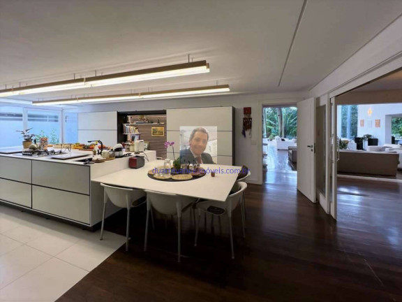 Imagem Casa com 6 Quartos à Venda, 1.190 m² em Vila Santo Antônio - Cotia