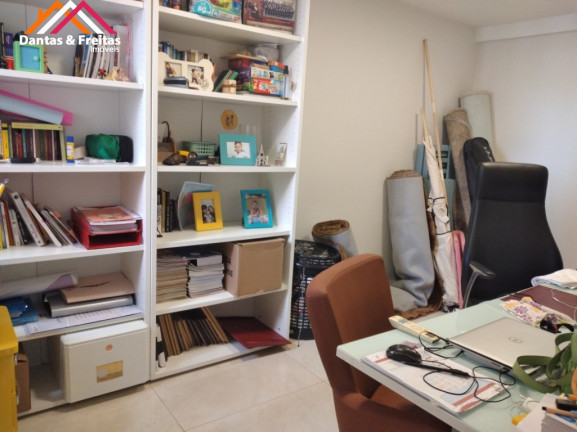 Imagem Imóvel com 4 Quartos à Venda,  em Eusébio - Eusébio
