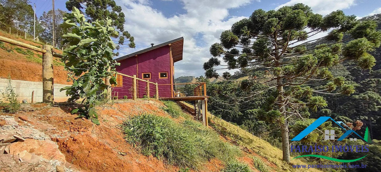 Imagem Casa com 1 Quarto à Venda, 6 m² em Centro - Gonçalves Imagem Casa com 1 Quarto à Venda, 6 m² em Centro - Gonçalves