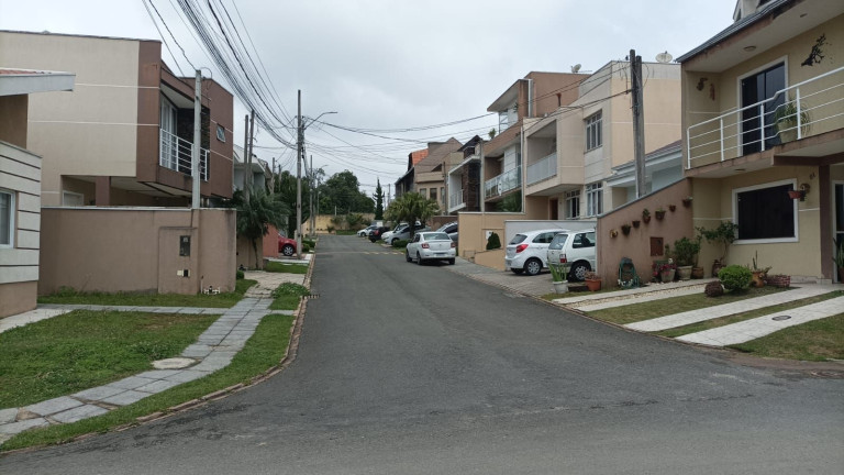 Imagem Terreno à Venda, em Cachoeira - Curitiba Imagem Terreno à Venda, em Cachoeira - Curitiba