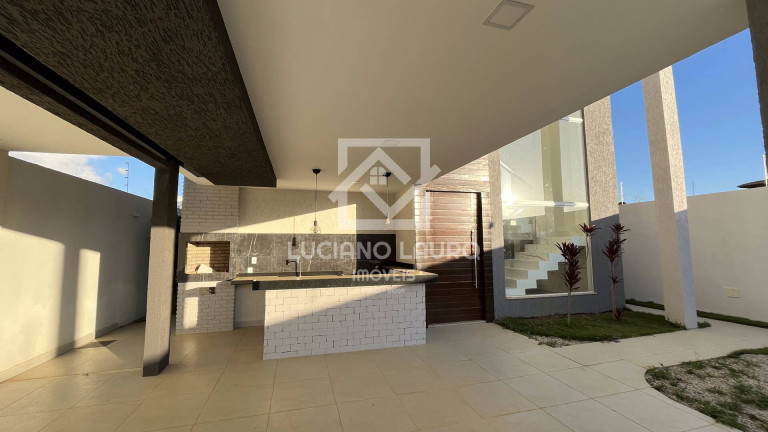 Imagem Casa com 4 Quartos à Venda, 360 m² em Candeias - Vitória Da Conquista Imagem Casa com 4 Quartos à Venda, 360 m² em Candeias - Vitória Da Conquista