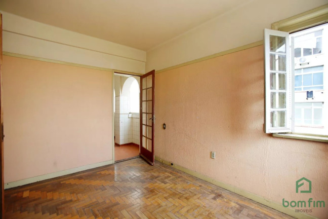Imagem Apartamento com 1 Quarto à Venda, 56 m² em Centro Histórico - Porto Alegre Imagem Apartamento com 1 Quarto à Venda, 56 m² em Centro Histórico - Porto Alegre