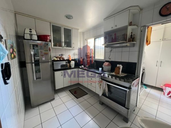 Imagem Apartamento com 2 Quartos à Venda, 75 m² em Itapuã - Vila Velha