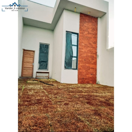 Imagem Imóvel com 3 Quartos à Venda, 74 m² em Pinheirinho