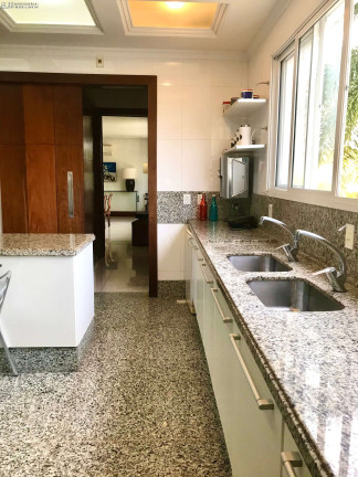 Imagem Casa com 6 Quartos para Alugar ou Temporada, 760 m² em Candelária - Natal