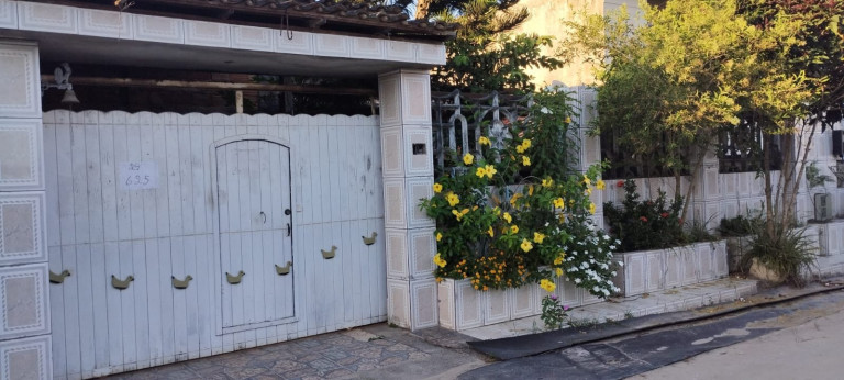 Casa com 2 Quartos à Venda, 312 m² em Pontes Leite - Araruama