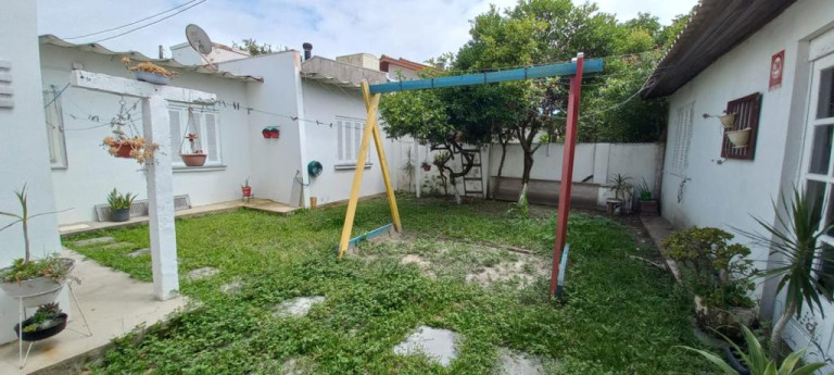 Imagem Casa com 3 Quartos à Venda, 140 m² em Capão Novo - Capao Da Canoa Imagem Casa com 3 Quartos à Venda, 140 m² em Capão Novo - Capao Da Canoa