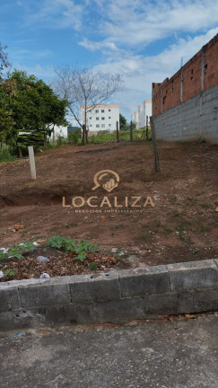 Terreno à Venda, 130 m² em Loteamento Jardim Helena - São José Dos Campos
