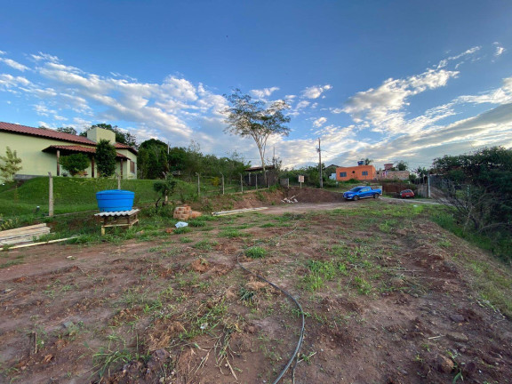 Imagem Terreno à Venda, 1 m² em Bandeirantes - Itatiaiuçu Imagem Terreno à Venda, 1 m² em Bandeirantes - Itatiaiuçu