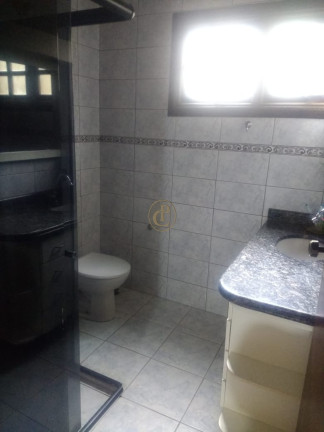 Chácara com 6 Quartos à Venda, 400 m² em Centro - Paraibuna