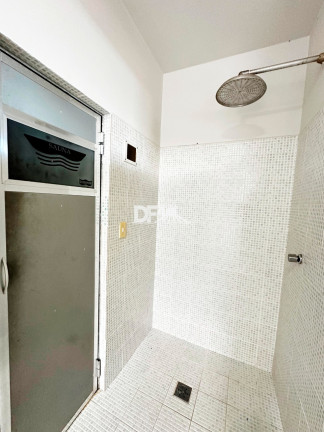 Imagem Casa com 3 Quartos à Venda, 300 m² em Setor Habitacional Arniqueira (águas Claras) - Brasília Imagem Casa com 3 Quartos à Venda, 300 m² em Setor Habitacional Arniqueira (águas Claras) - Brasília