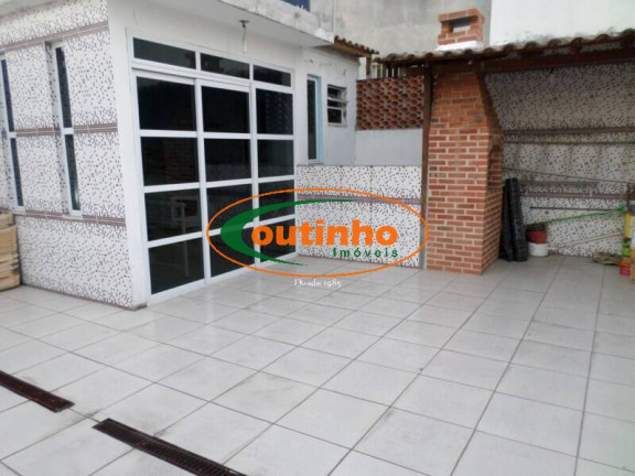 Casa com 3 Quartos à Venda, 180 m² em Vila Isabel - Rio De Janeiro