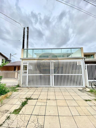 Sobrado com 3 Quartos à Venda, 168 m² em Balneário Brejatuba - Guaratuba