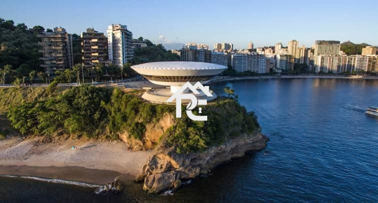 Imagem Apartamento com 2 Quartos à Venda, 90 m² em Icaraí - Niterói