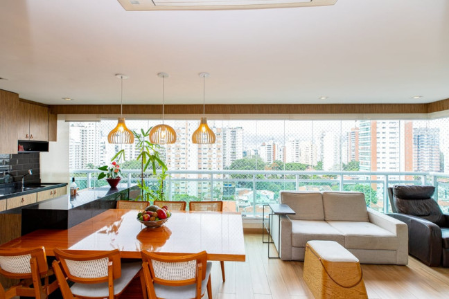 Foto do imóvel Apartamento com 3 Quartos à Venda, 151 m² em Campo Belo - São Paulo