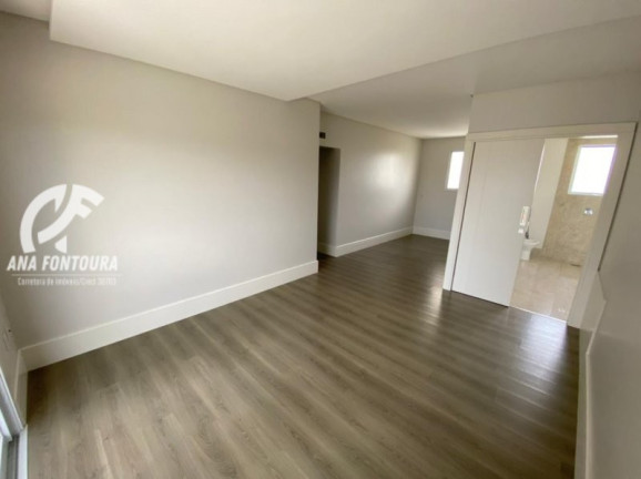 Imagem Apartamento com 4 Quartos à Venda, 237 m² em Centro - Balneário Camboriú Imagem Apartamento com 4 Quartos à Venda, 237 m² em Centro - Balneário Camboriú