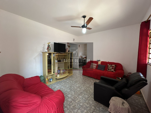 Imagem Casa com 3 Quartos à Venda, 240 m² em Vila São Silvestre - Ourinhos Imagem Casa com 3 Quartos à Venda, 240 m² em Vila São Silvestre - Ourinhos