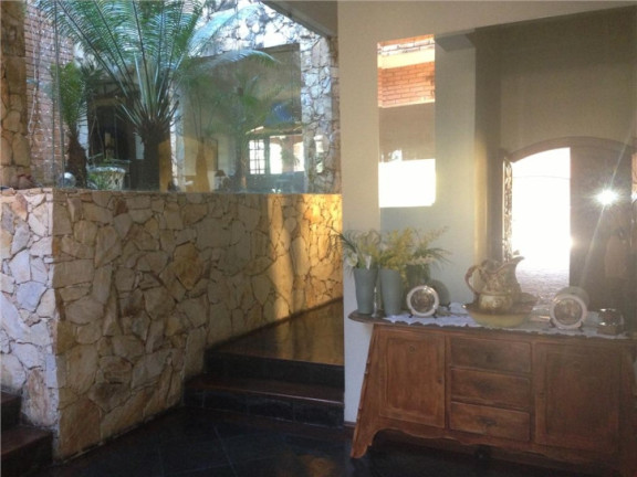 Imagem Casa com 4 Quartos à Venda, 1.500 m² em Vila Santo Antônio - Cotia Imagem Casa com 4 Quartos à Venda, 1.500 m² em Vila Santo Antônio - Cotia