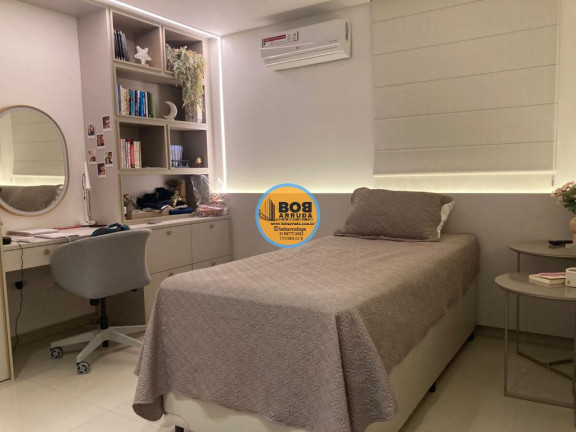 Imagem Casa com 9 Quartos à Venda, 340 m² em Centro - Limoeiro