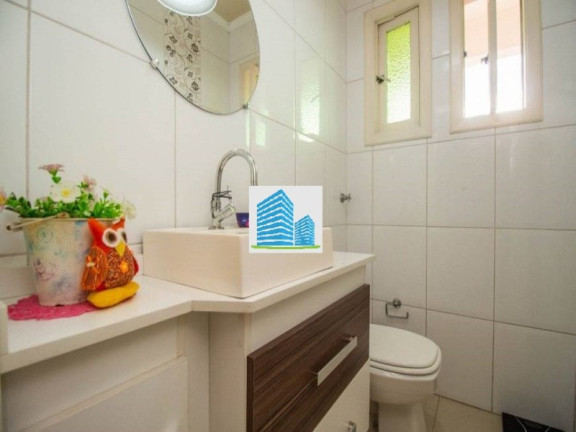 Imagem Casa com 3 Quartos à Venda, 130 m² em Vila Ipiranga - Porto Alegre Imagem Casa com 3 Quartos à Venda, 130 m² em Vila Ipiranga - Porto Alegre