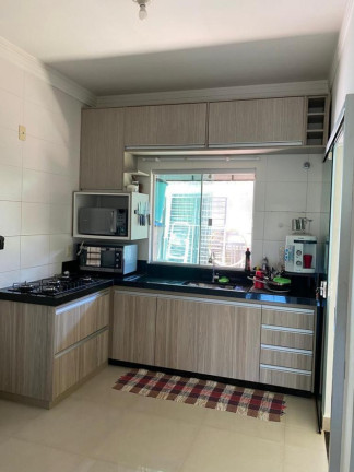 Imagem Casa com 3 Quartos à Venda, 217 m² em Jardim Califórnia - Goiânia