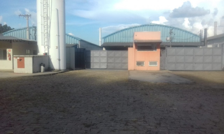 Galpão para Alugar, 5.400 m² em Itaqui - Itapevi