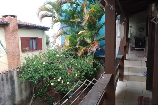 Imagem Casa com 3 Quartos à Venda, em Jardim Itu - Porto Alegre Imagem Casa com 3 Quartos à Venda, em Jardim Itu - Porto Alegre