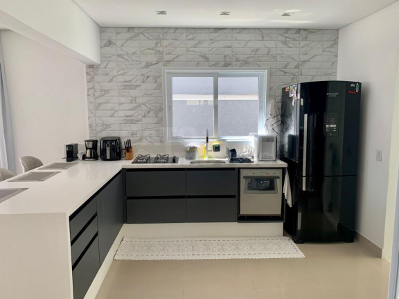 Imagem Casa com 4 Quartos à Venda, 205 m² em Suru - Santana De Parnaíba Imagem Casa com 4 Quartos à Venda, 205 m² em Suru - Santana De Parnaíba