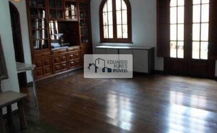 Imagem Casa com 6 Quartos à Venda, 301 m² em Santa Lúcia - Belo Horizonte Imagem Casa com 6 Quartos à Venda, 301 m² em Santa Lúcia - Belo Horizonte