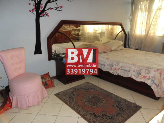 Imagem Casa com 3 Quartos à Venda, 150 m² em Vila Kosmos - Rio De Janeiro Imagem Casa com 3 Quartos à Venda, 150 m² em Vila Kosmos - Rio De Janeiro