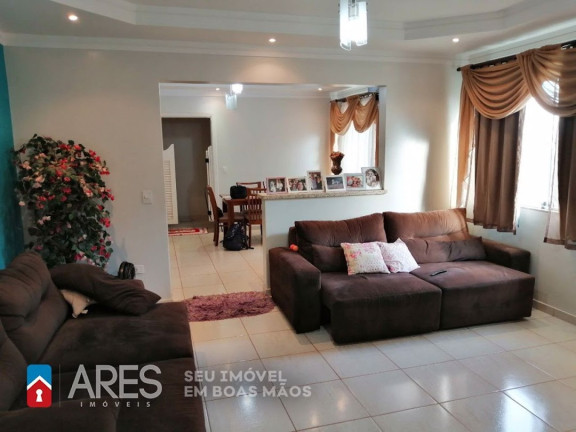 Imagem Casa com 3 Quartos à Venda, 395 m² em Parque Novo Mundo - Americana Imagem Casa com 3 Quartos à Venda, 395 m² em Parque Novo Mundo - Americana