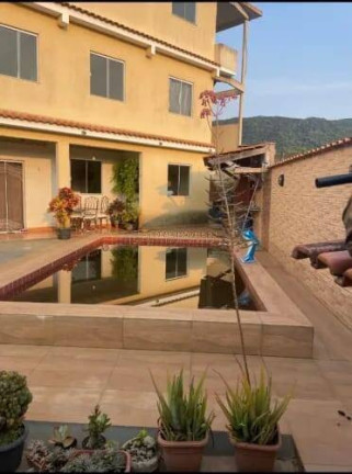 Imagem Casa com 4 Quartos à Venda, 300 m² em Vargem Grande - Rio De Janeiro Imagem Casa com 4 Quartos à Venda, 300 m² em Vargem Grande - Rio De Janeiro