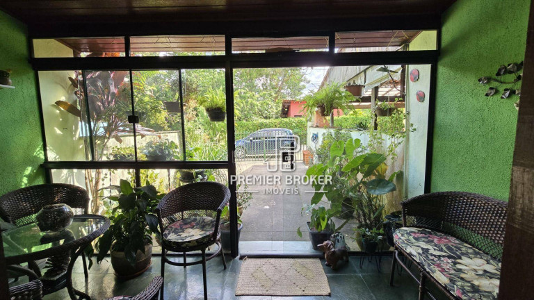 Imagem Casa com 3 Quartos à Venda, 100 m² em Albuquerque - Teresópolis Imagem Casa com 3 Quartos à Venda, 100 m² em Albuquerque - Teresópolis