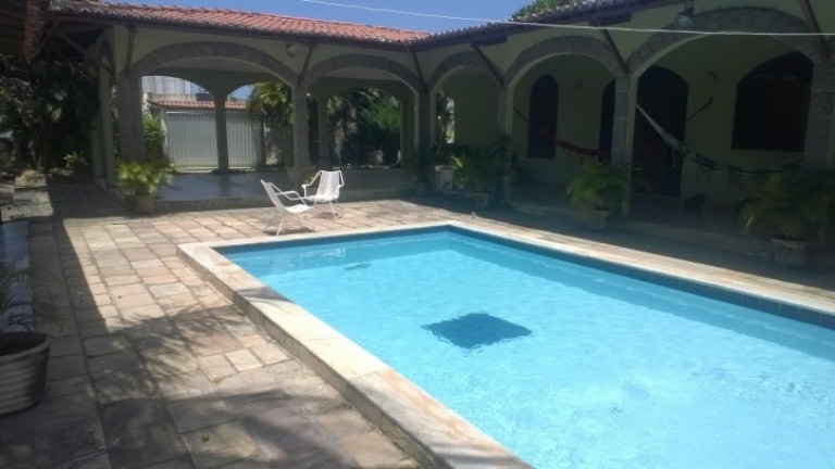 Imagem Casa com 4 Quartos à Venda, 330 m² em Capim Macio - Natal