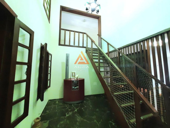 Imagem Chácara com 5 Quartos à Venda, 60.000 m²