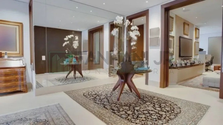 Imagem Casa com 6 Quartos à Venda, 1.300 m² em Jardim Europa - São Paulo