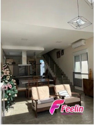Imagem Casa com 4 Quartos à Venda, 163 m² em Campeche - Florianópolis Imagem Casa com 4 Quartos à Venda, 163 m² em Campeche - Florianópolis