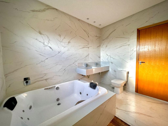 Imagem Casa com 3 Quartos à Venda, 202 m² em Residencial Parqville Jacarandá - Aparecida De Goiânia Imagem Casa com 3 Quartos à Venda, 202 m² em Residencial Parqville Jacarandá - Aparecida De Goiânia